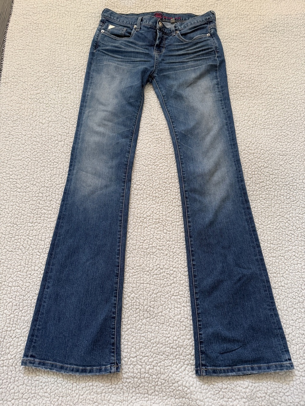 Bebe Vintage Wash Bootcut Jeans sz 28